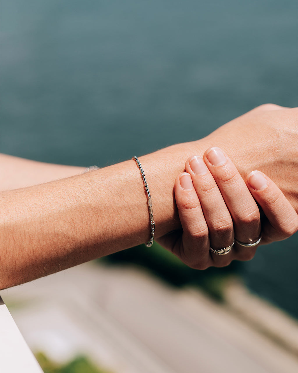 Column | Silver Chain And Stones Bracelet