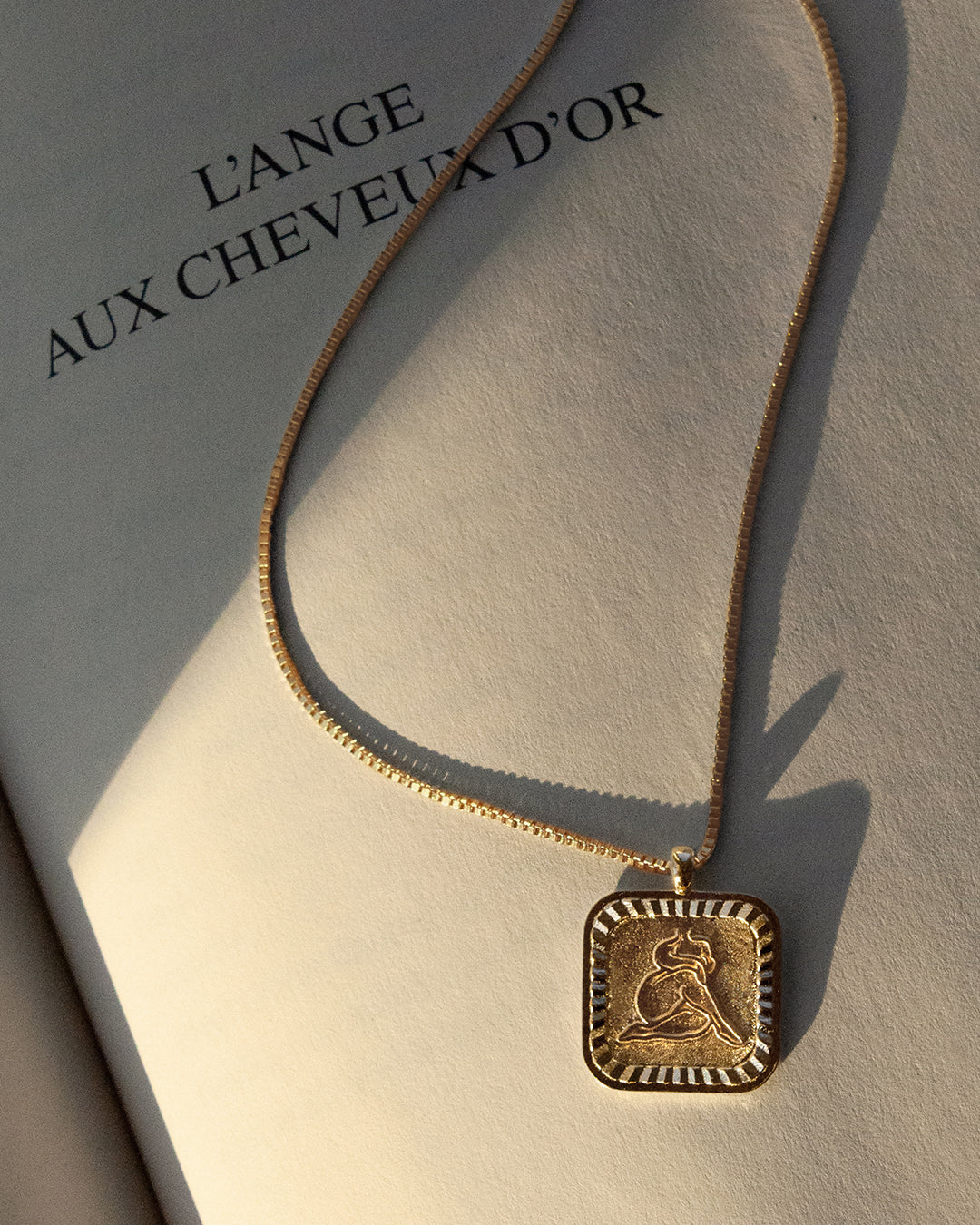 1080x1350-empower-gold-livre.jpg