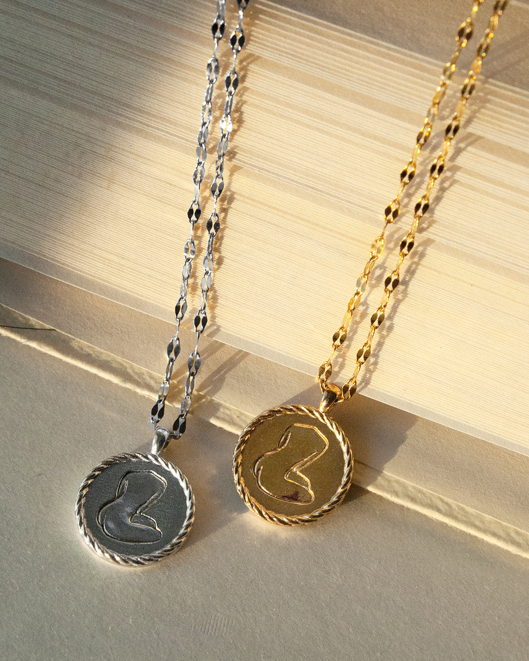 1080x1350-self-gold-silver-livre.jpg