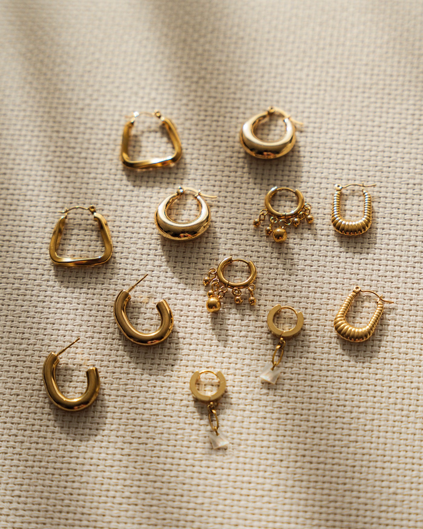 Pipe Gold Earrings