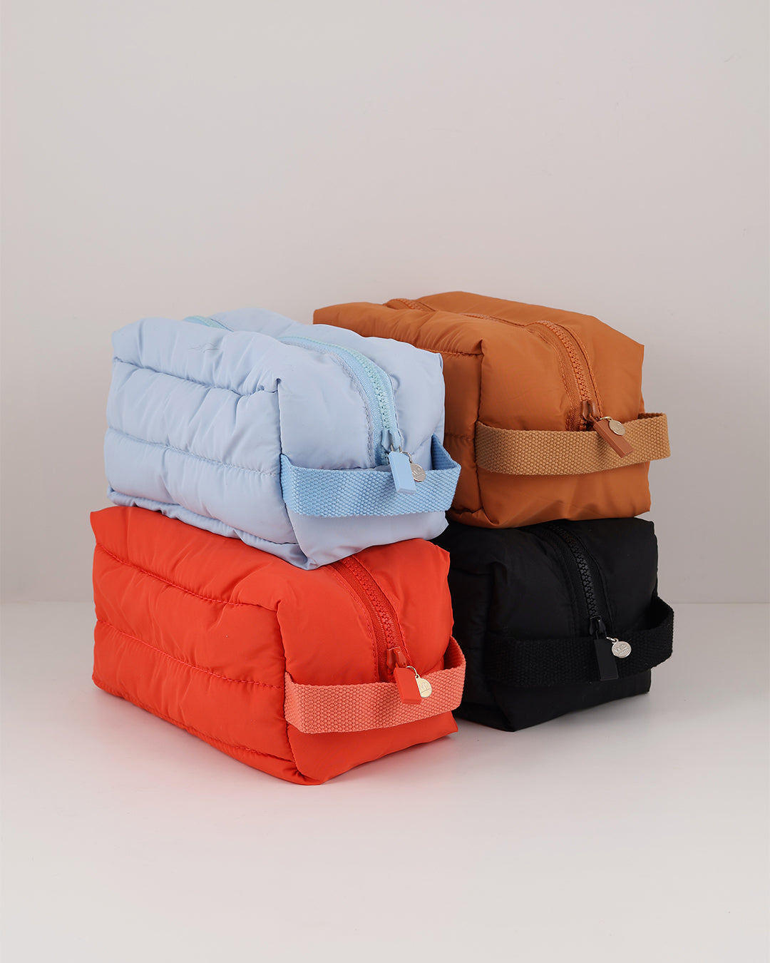 Roxboro trousse matelassée noire
