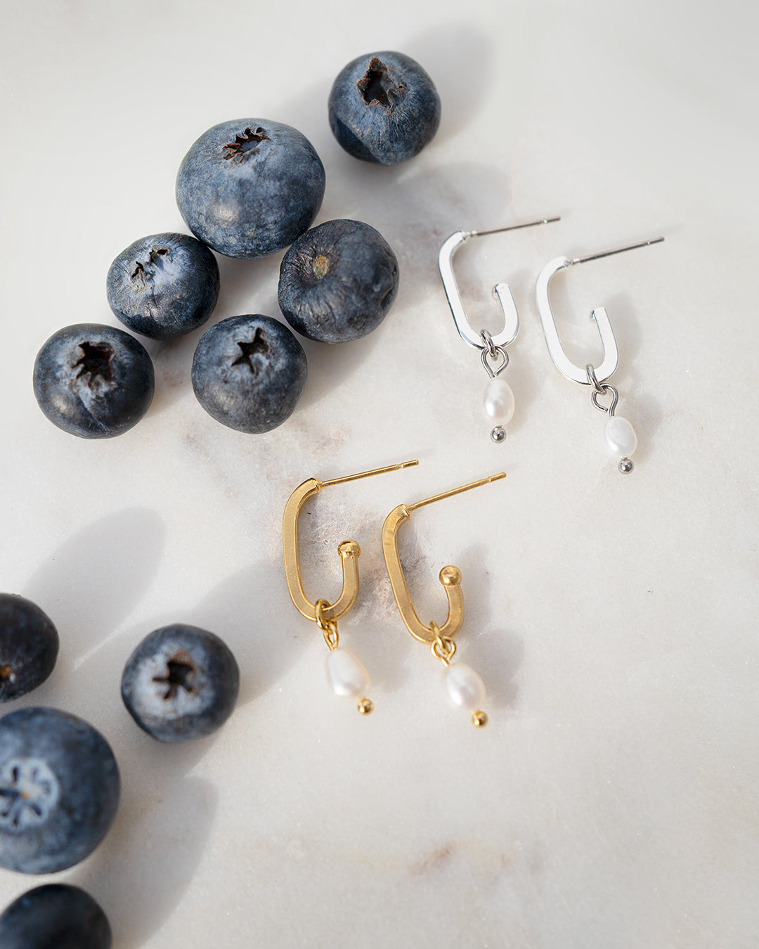 Zeta Gold Earrings