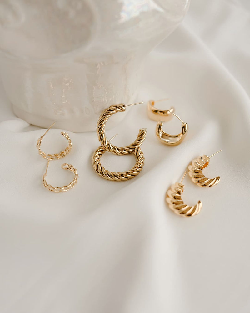 Cubano | Gold Curb chain hoop earrings