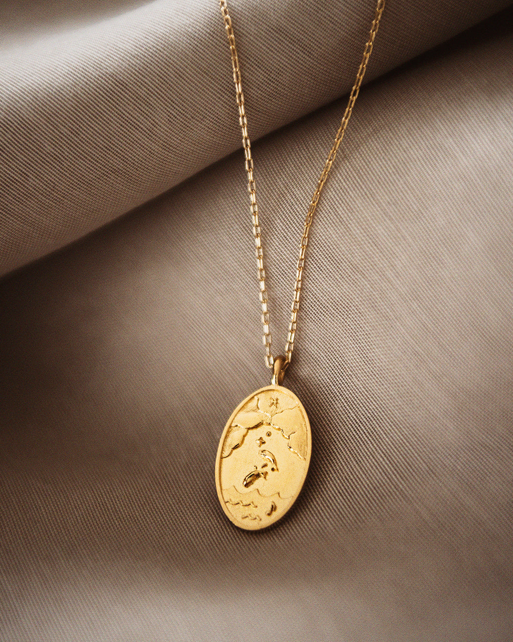 Pisces | Gold Zodiac Necklace