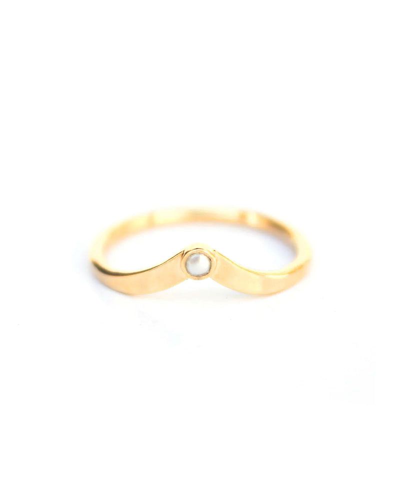 Scarlet | Gold Vermeil Wavy Pearl Ring